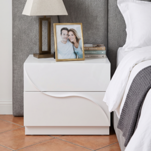Mesa de cabeceira 091 (55cm | Lacado)