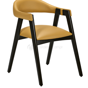 Cadeira Corvo Braços de Madeira